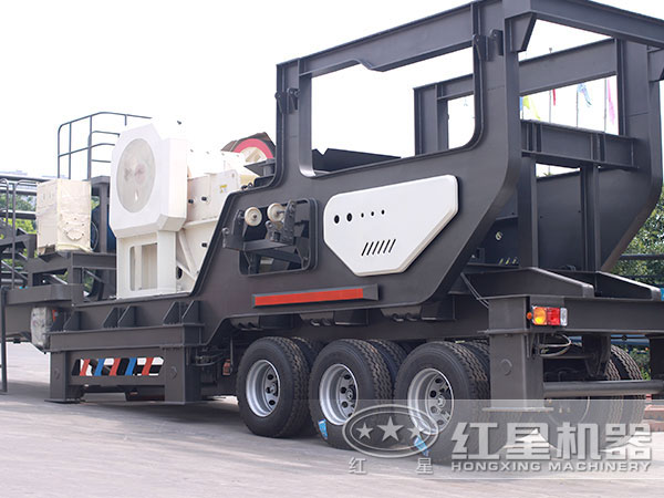 自行式石子破碎機，車載移動就是方便